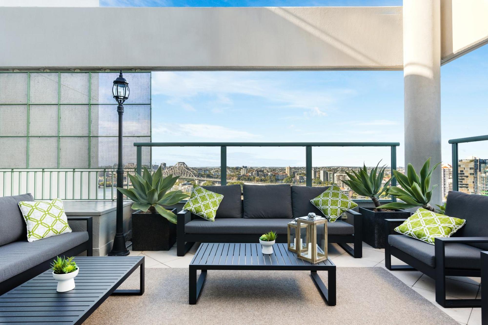 Stamford Plaza Brisbane Hotel Eksteriør billede A rooftop terrace