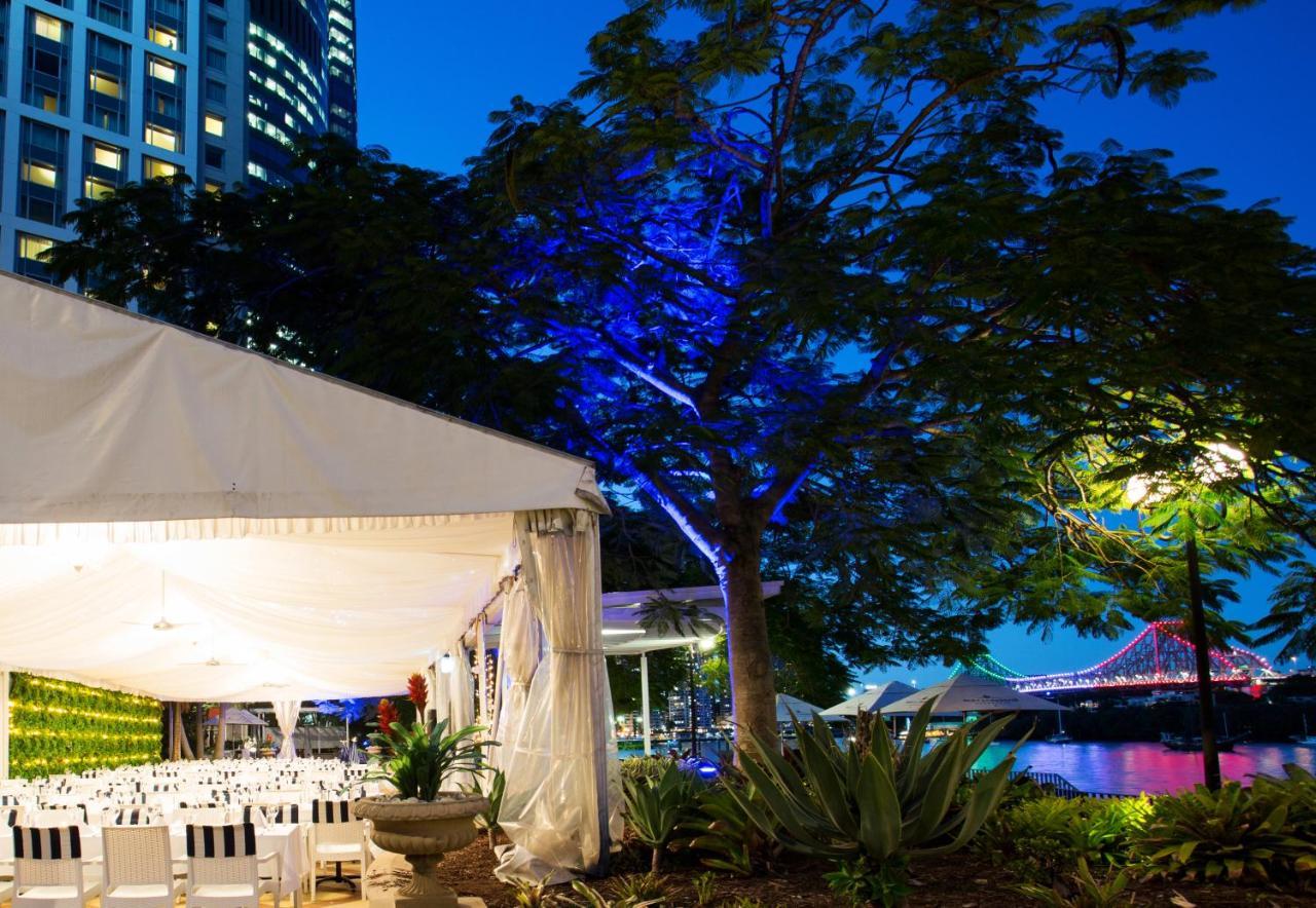 Stamford Plaza Brisbane Hotel Eksteriør billede The Riverstage, 2013